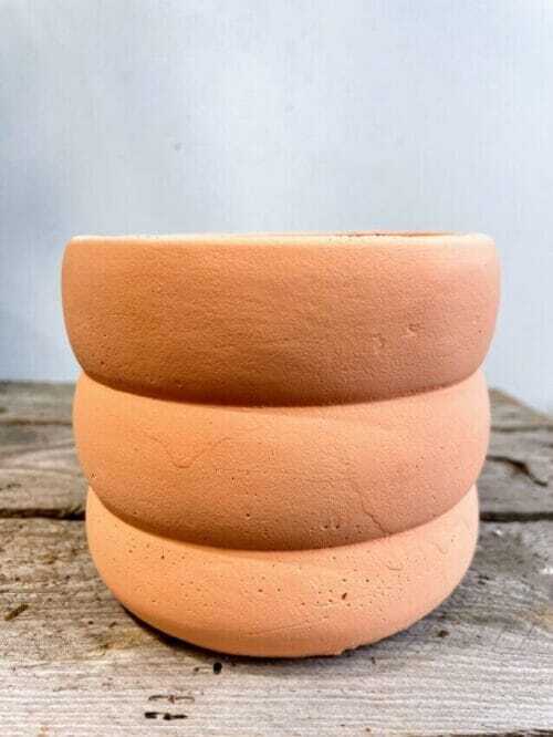 ribbed rustic concrete planter for 13cm pot peach